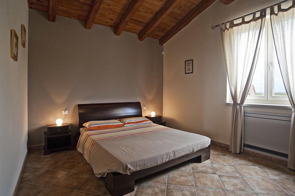 B&B Toca La Louna Vodnjan Kamer foto