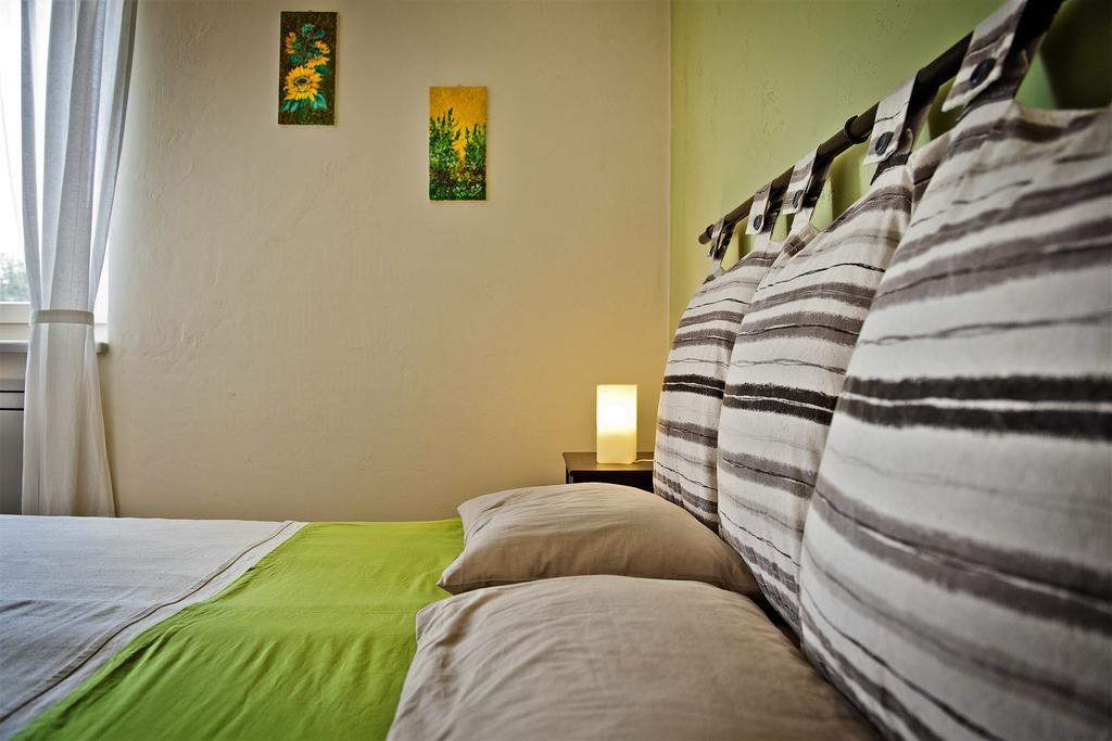 B&B Toca La Louna Vodnjan Kamer foto